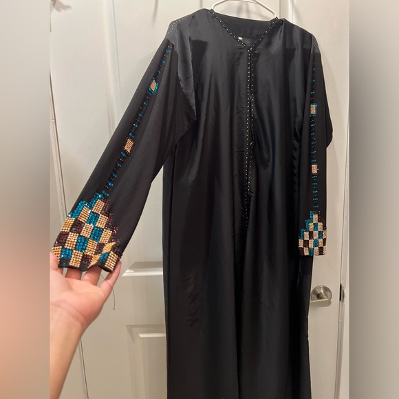 Black Abaya with stone work - Picture 2 of 2
